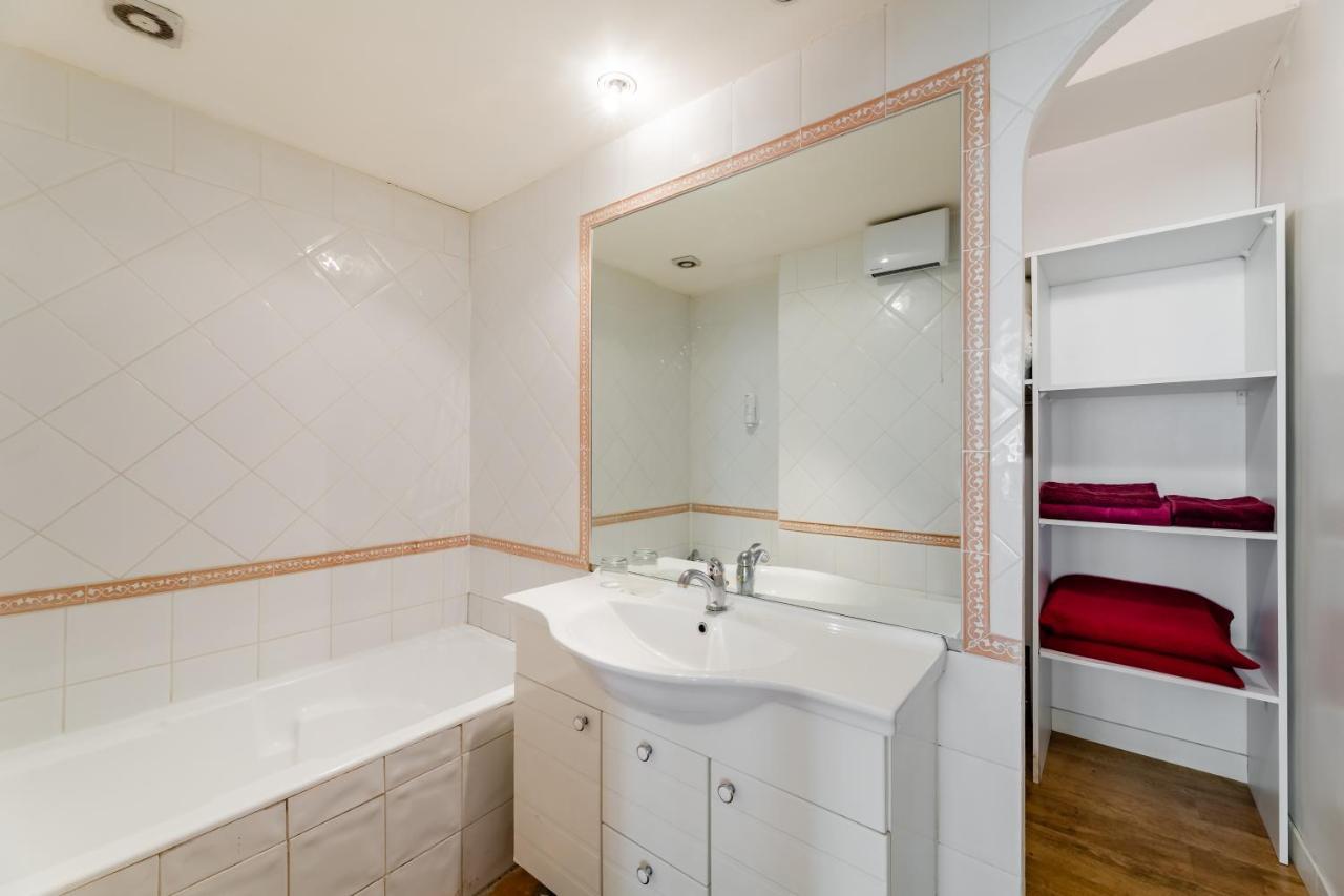Appartement De Grand Standing, Joliment Decore Марсель Экстерьер фото